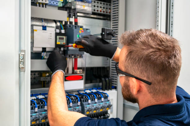 Best Licensed Electrician  in Forest Park, GA